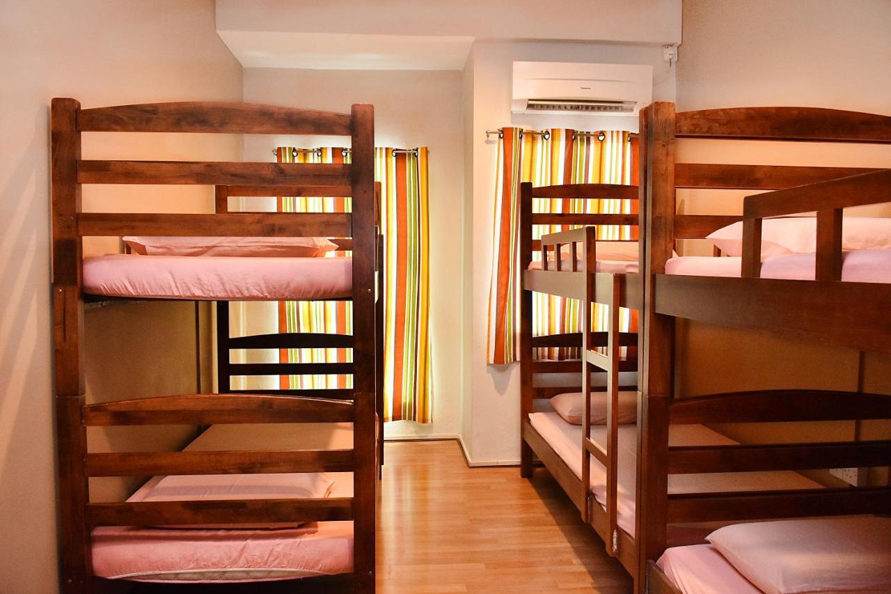 Harbourside Backpackers Hostel SDK Εξωτερικό φωτογραφία